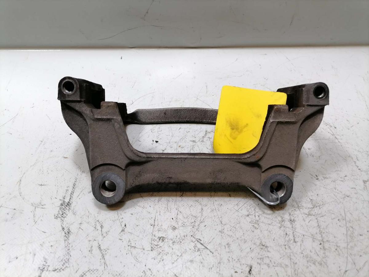 VW Passat B9 original Bremssatteltr&auml;ger vorn 1,5 E-Hybrid 110KW Bj.2024